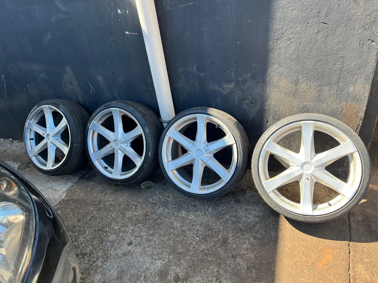 Rodas aro 18 Pneus 215/35/18 