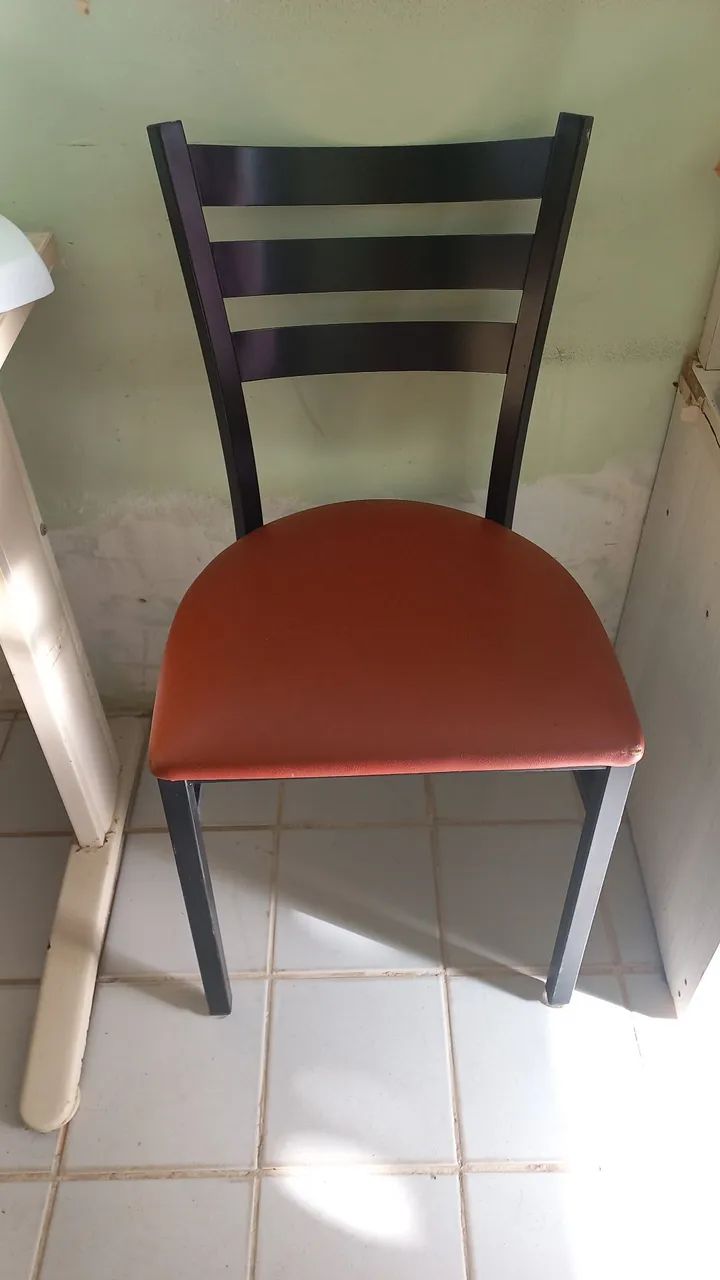 Cadeiras - Foto 3