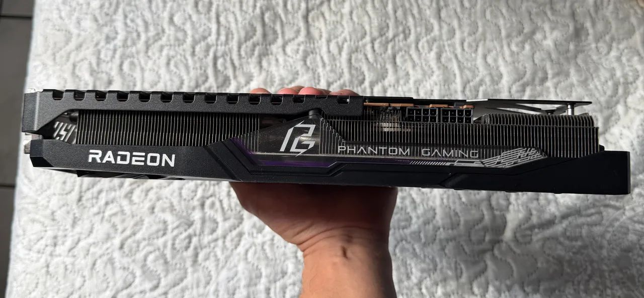 RX 7700XT PHANTOM GAMING OC 12GB - Foto 3