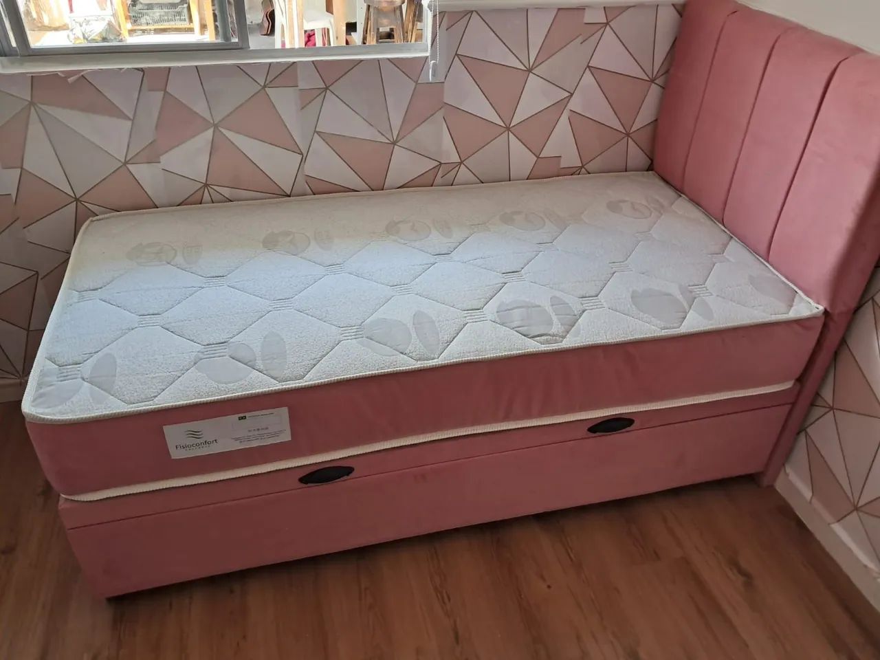 Conjunto colchão e box baú solteiro 