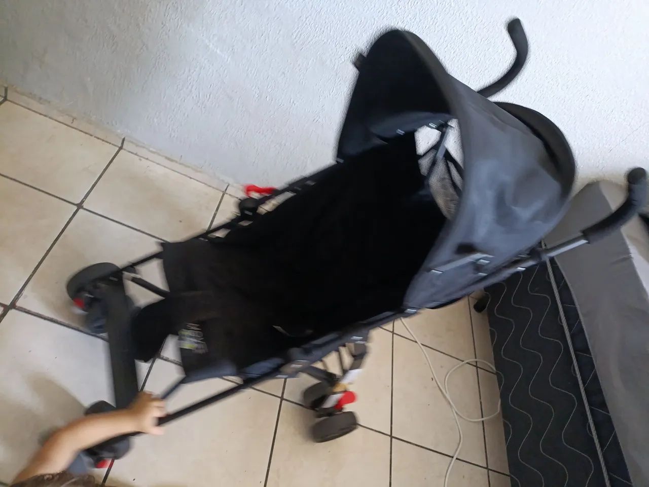 CARRINHO DE BEBÊ GUARDA CHUVA MAXXIBABY - Foto 2