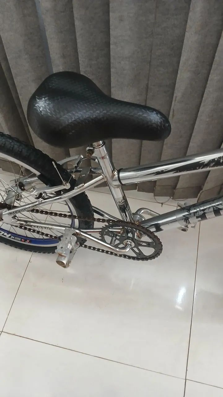Bicicleta aro 20 com amortecedor  - Foto 3