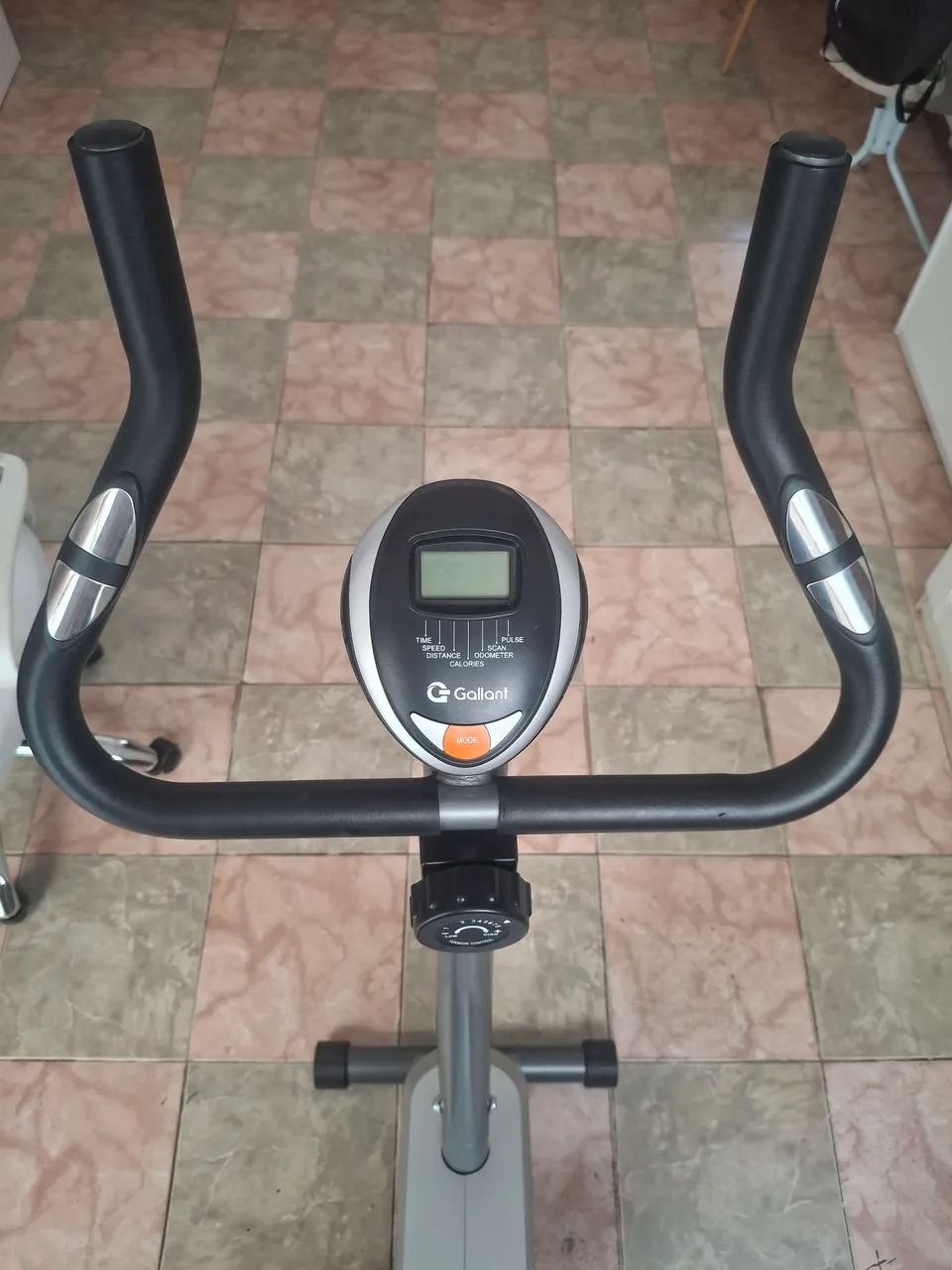 Vendo bicicleta ergométrica - Foto 3