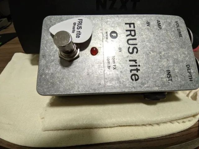 Fuzz Frusrite v1 - Clone Fuzzrite germanio - transistores