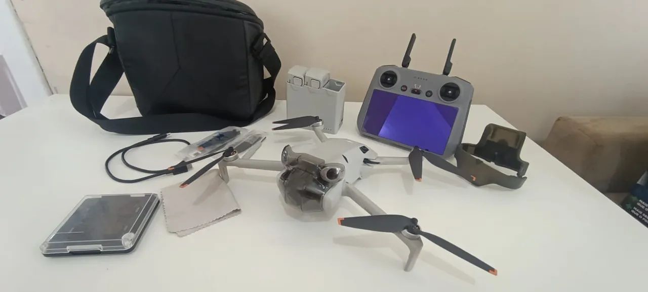 Vende-se drone dji mini 4 pro com fly more  - Foto 4