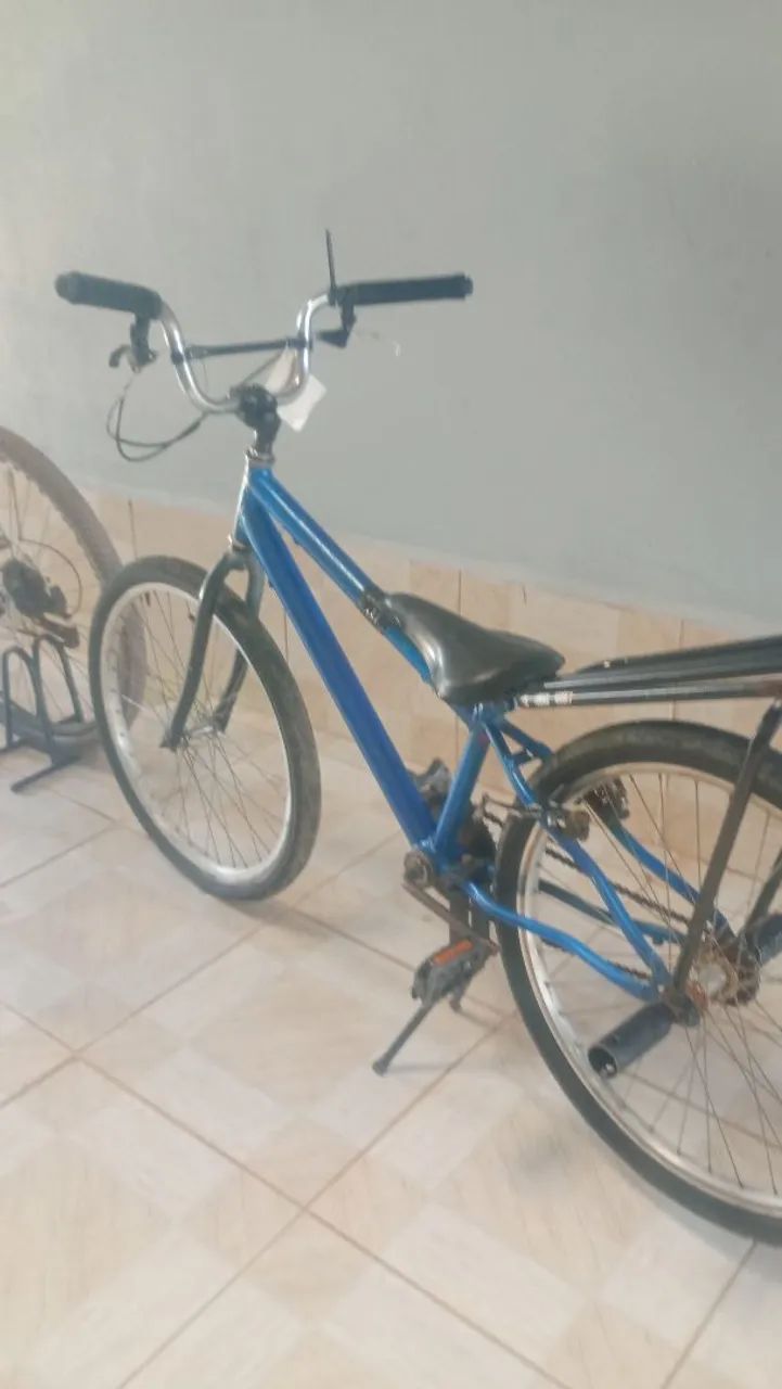 Bicicleta aro 24 montadinha  - Foto 2