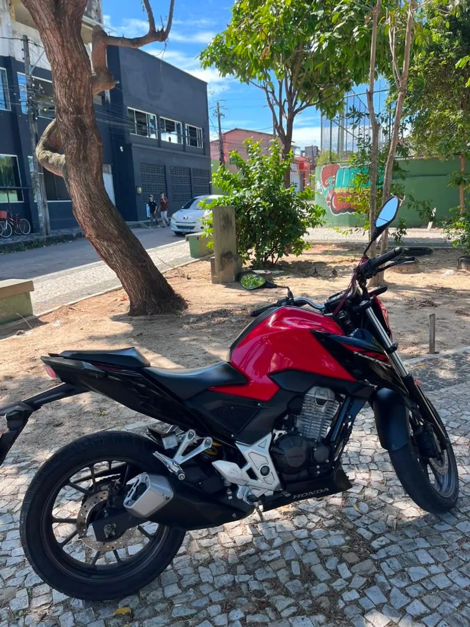 Cb300 F 2024 - Foto 2