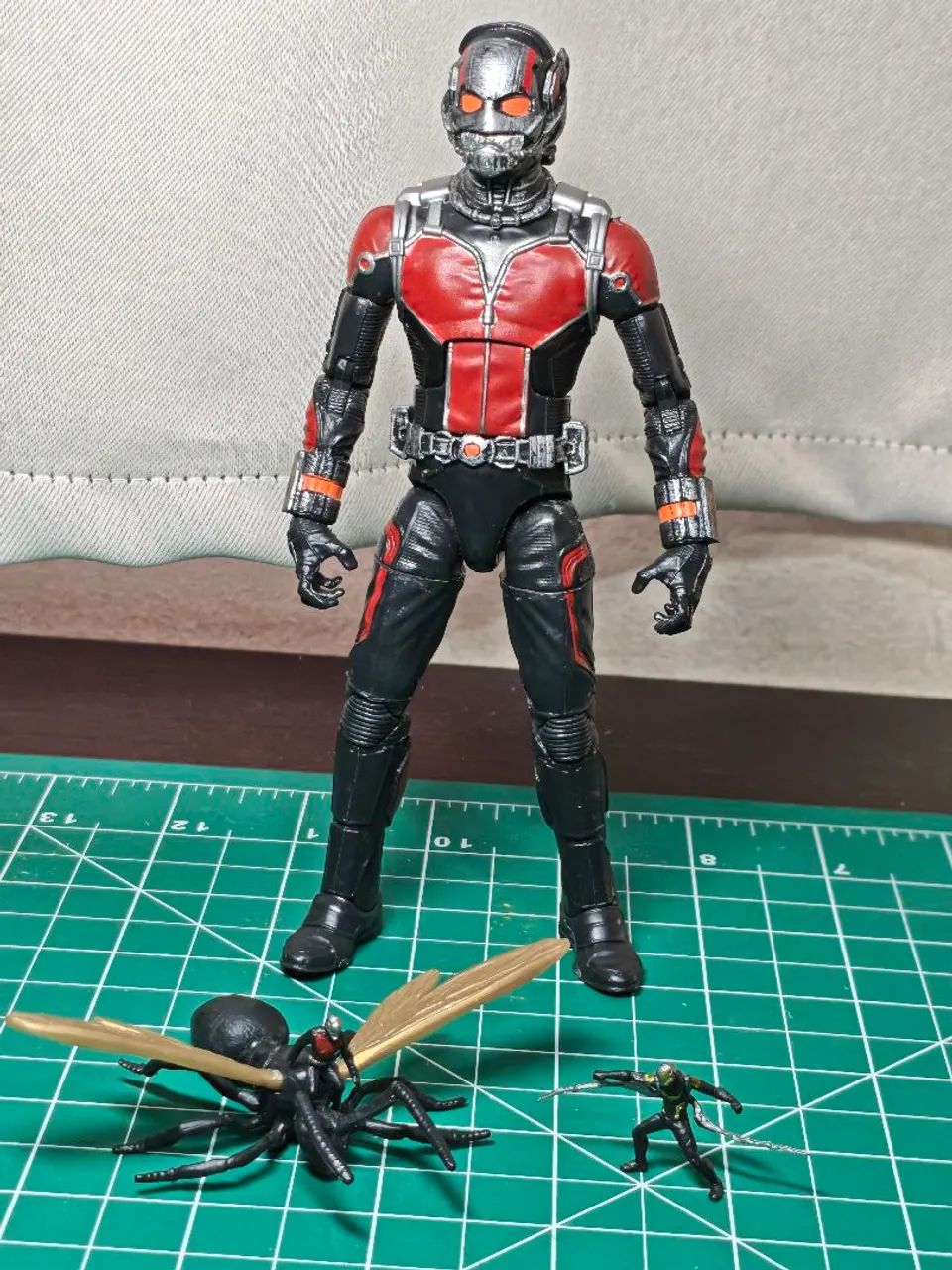 Homem Formiga Marvel Legends - Foto 3