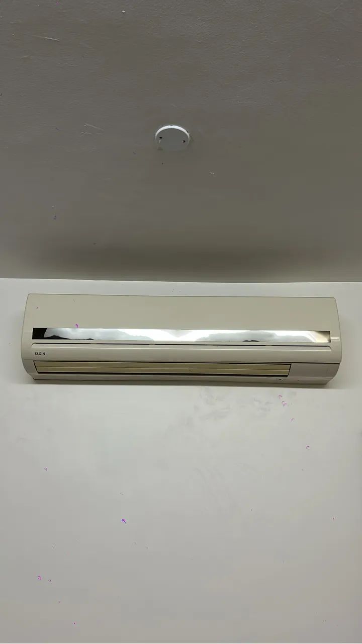 Ar Condicionado Elgin 30.000 BTUs  - OPORTUNIDADE