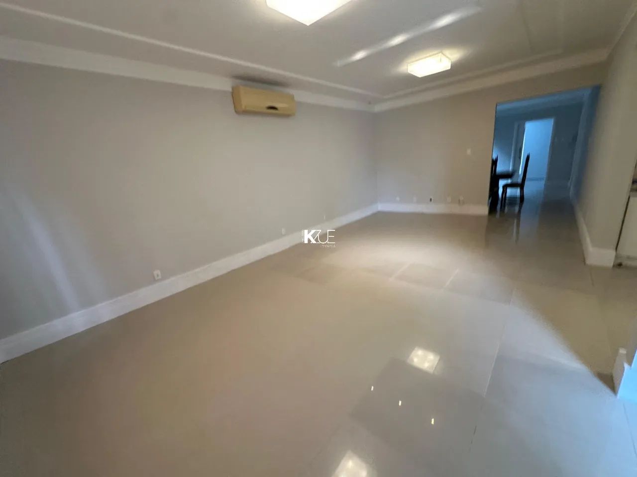 Casa terrea com 3 dormitórios em Coqueiros - Foto 4