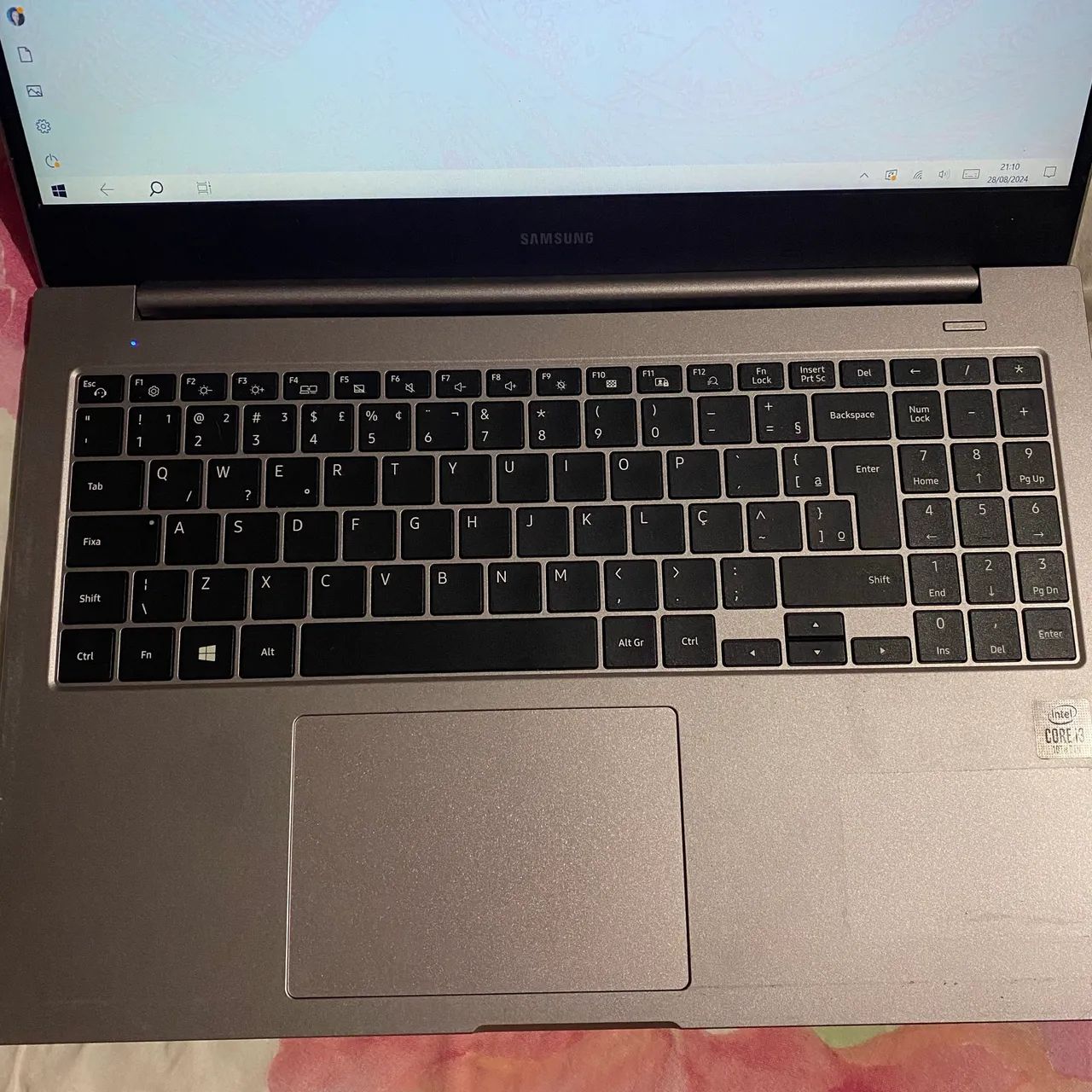 Notebook Samsung E30