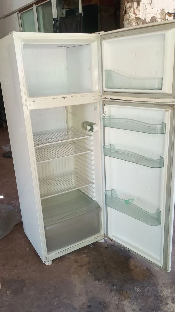 Geladeira Consul toda blz ZAP 86 9 * - Geladeiras e Freezers