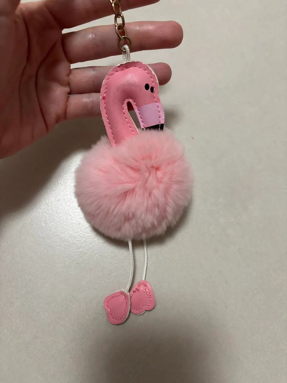 Chaveiro Pompom rosa flamingo