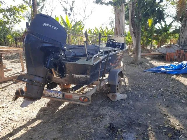BARCO EM EXCELENTE ESTADO COM MOTOR., CARRETA E DOCUMENTOS! - Foto 5