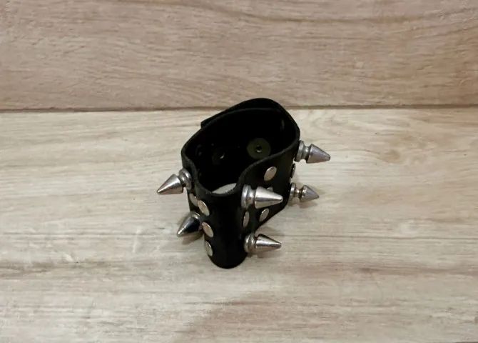 Munhequeira Spike - Foto 2