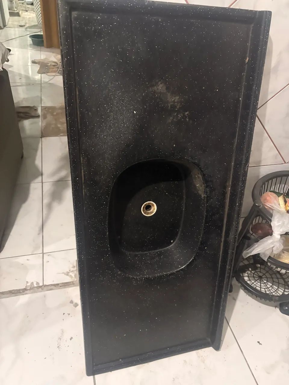 Kitchen sink439340535488204801