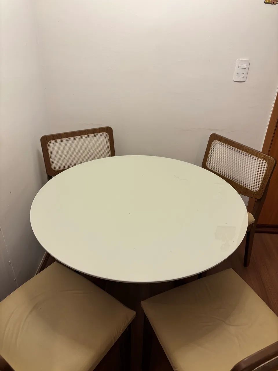 Conjunto mesa e cadeira  - Foto 5