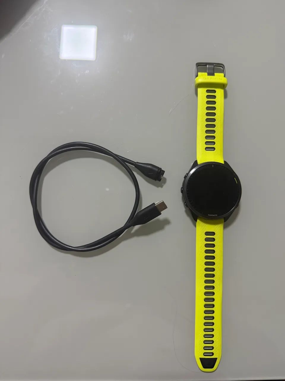 GARMIN FORERUNNER 965 - À VENDA