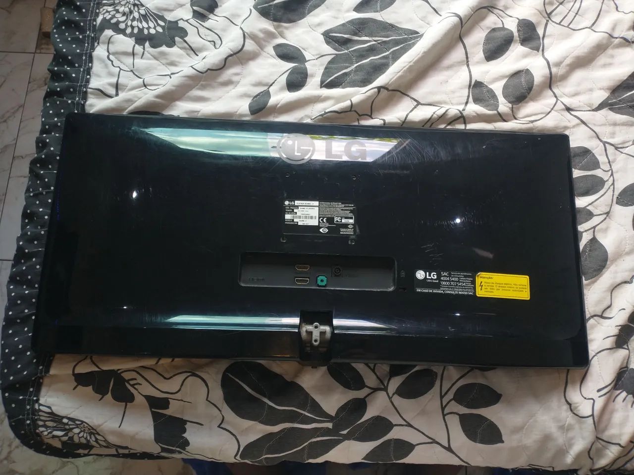 Vendo monitor ultrawide LG 25 polegadas aceito propostas de preço  - Foto 2
