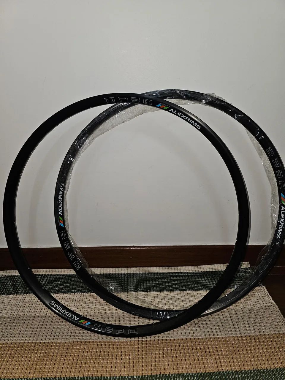 Aro Alexrims DP30 28 furos 29 polegadas 