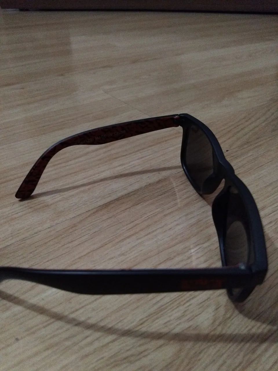 Óculos escuro morcego  - Foto 3