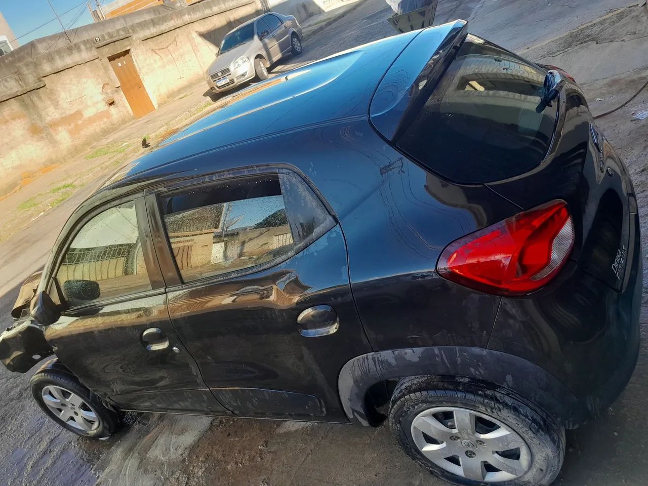 Portas do kwid  - Foto 2