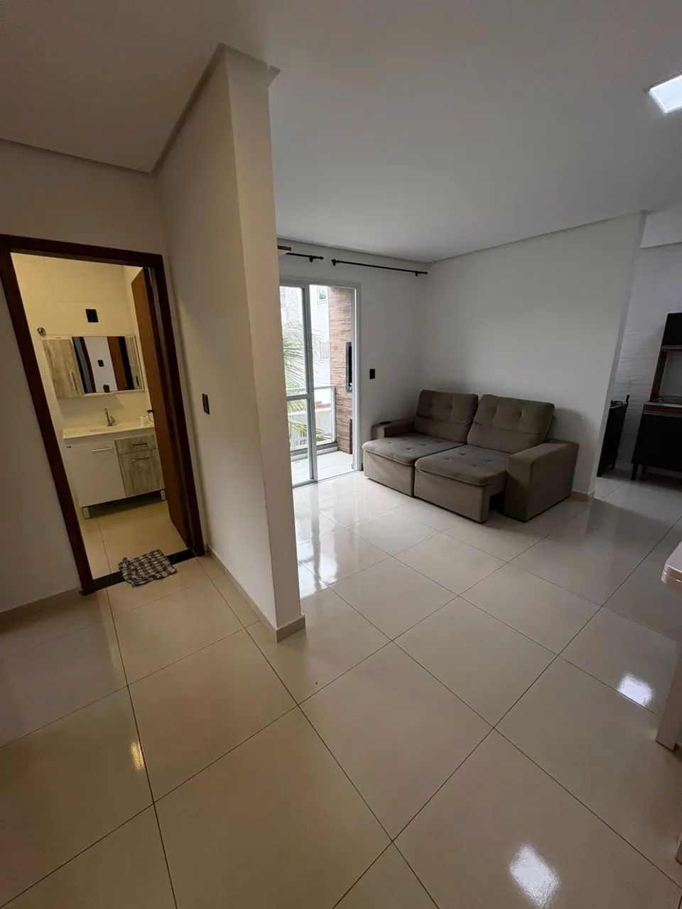 Alugo apartamento de 2 quartos mobiliado nos ingleses  - Foto 2