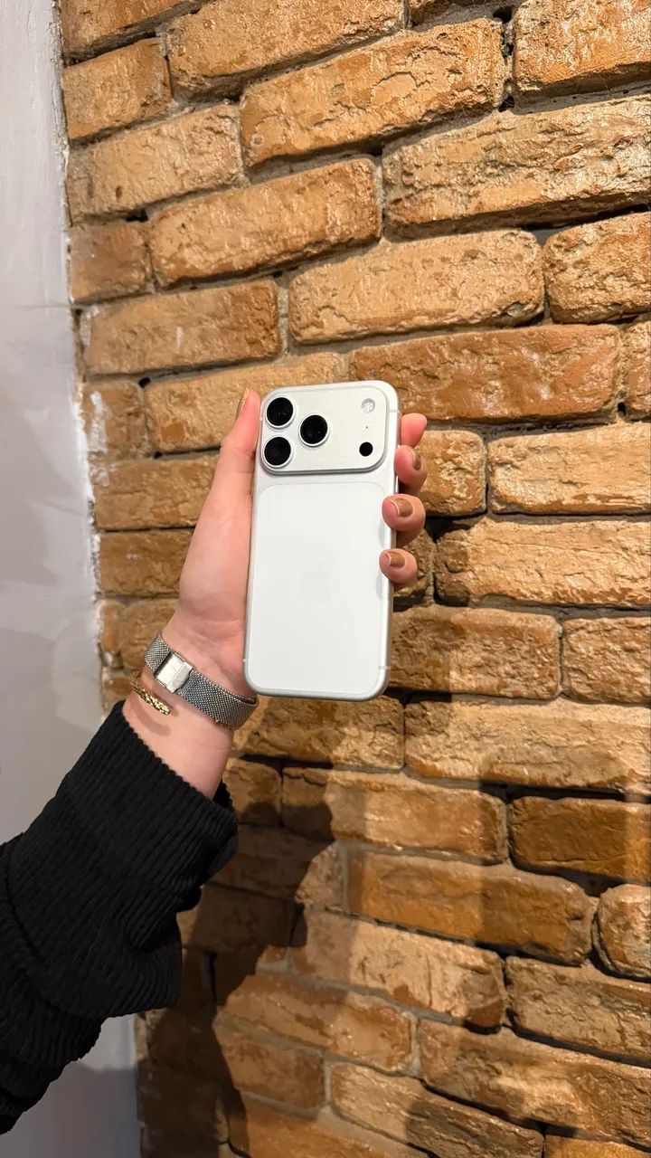 iPhone 17 pro - 256 gb 