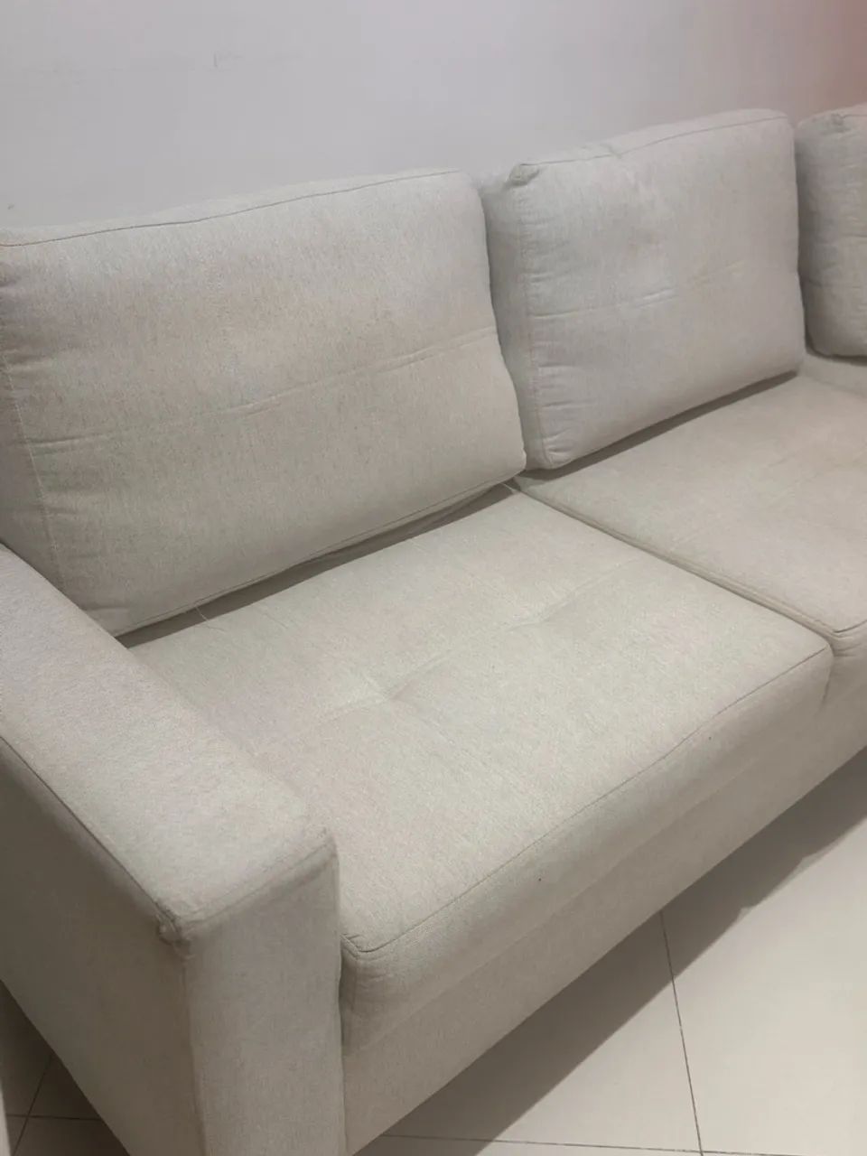 Sofá muito elegante com chayse 2,90M - Foto 5