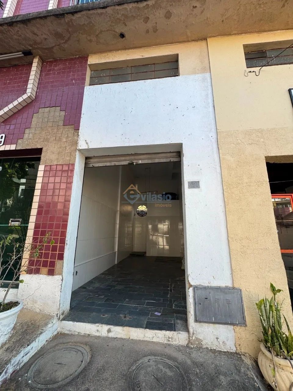 LOJA DE 35M² NO BAIRRO SANTA ROSA