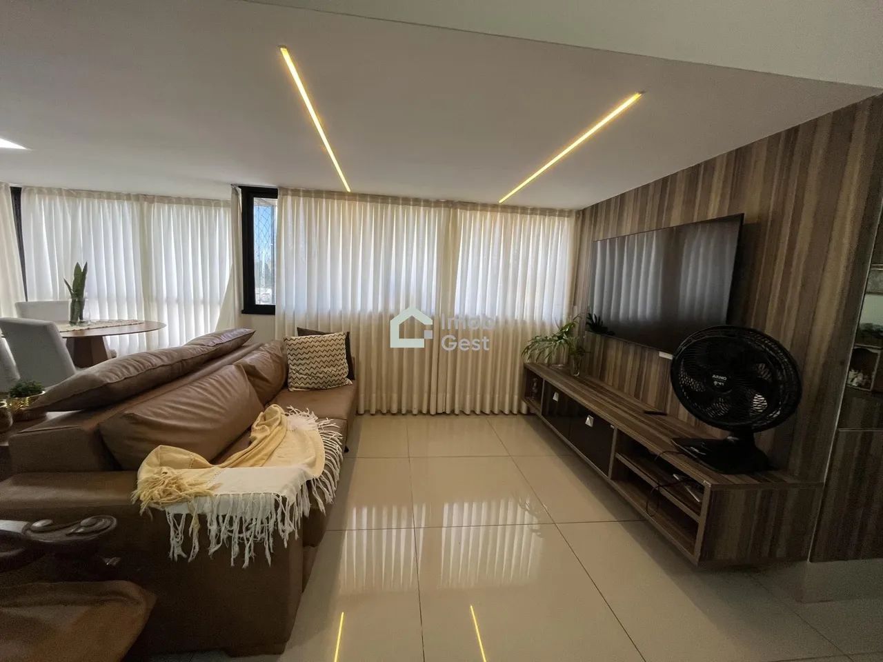 APARTAMENTO COM 156M2 NO BAIRRO DO TIROL - Foto 2