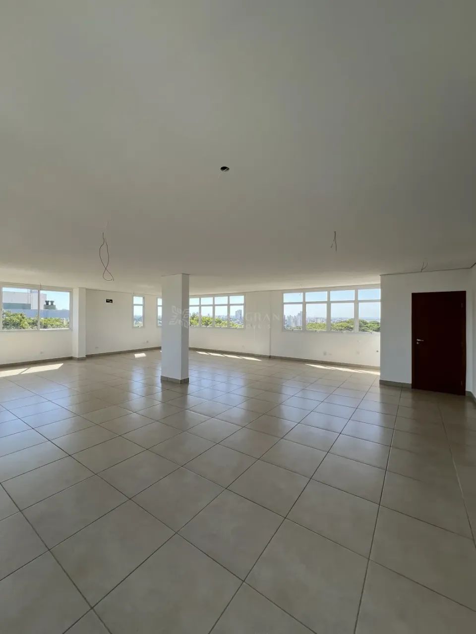 Sala comercial - Av. Humaitá - Foto 3