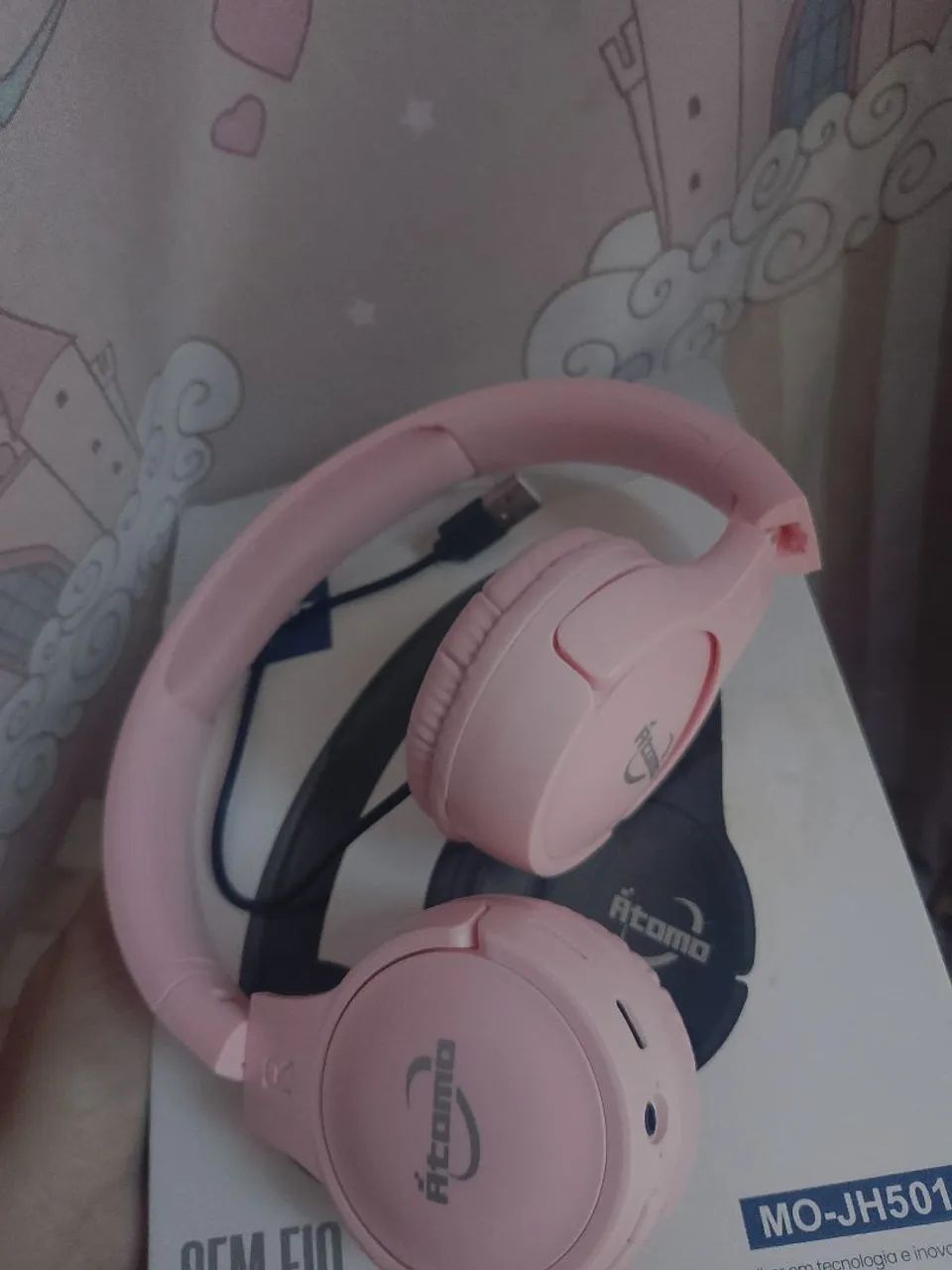 Fone de ouvido sem fio infantil