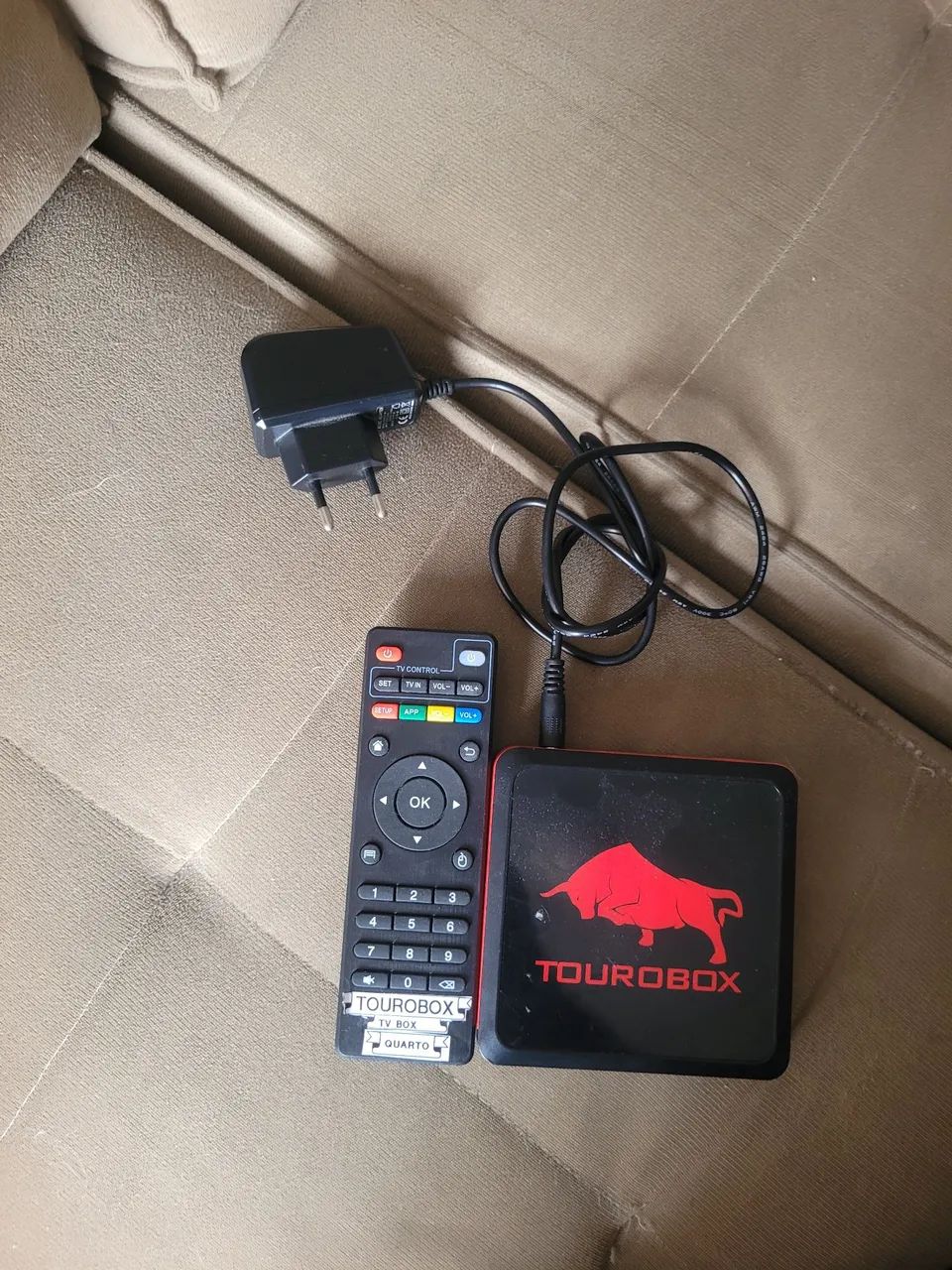 COMPRE UM CONTROLE REMOTO E GANHE UM BRINDE R$:200