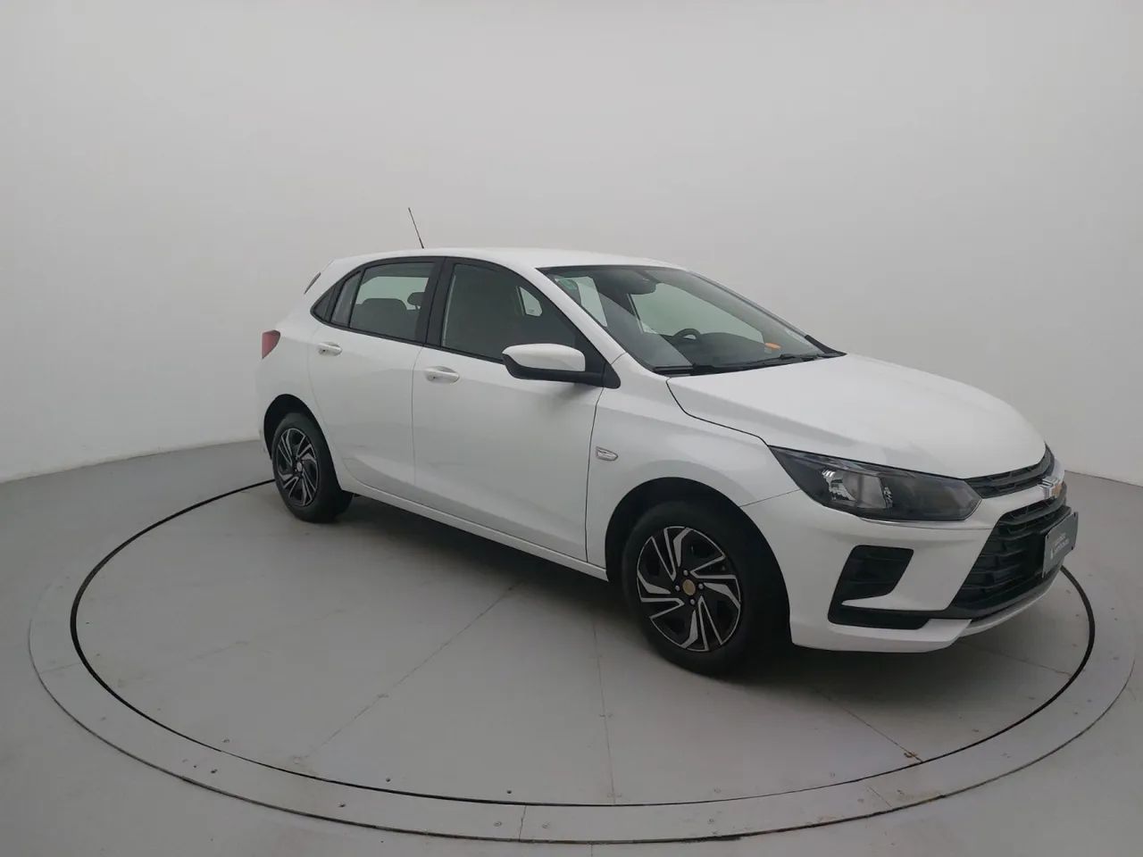 Chevrolet Onix Hatch 1.0 12V Flex Mec. 4P, foto 7 de 18