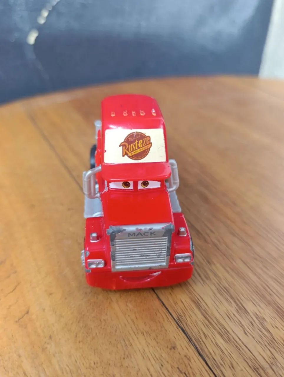 CAMINHÃO MACK FILME CARROS 3 DISNEY PIXAR DIE CAST DE LUXE 1:55 RARIDADE USADO.  - Foto 2