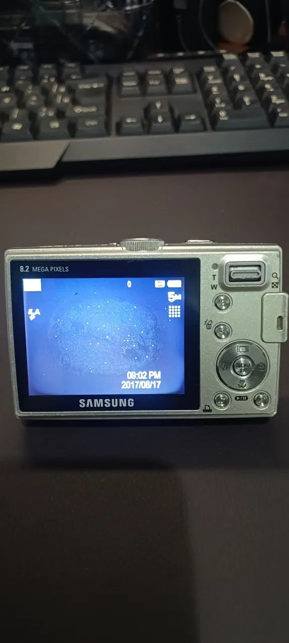 Camera digital antiga Samsung tipo cybershot anos 2010 maquina fotográfica vintage - Foto 3