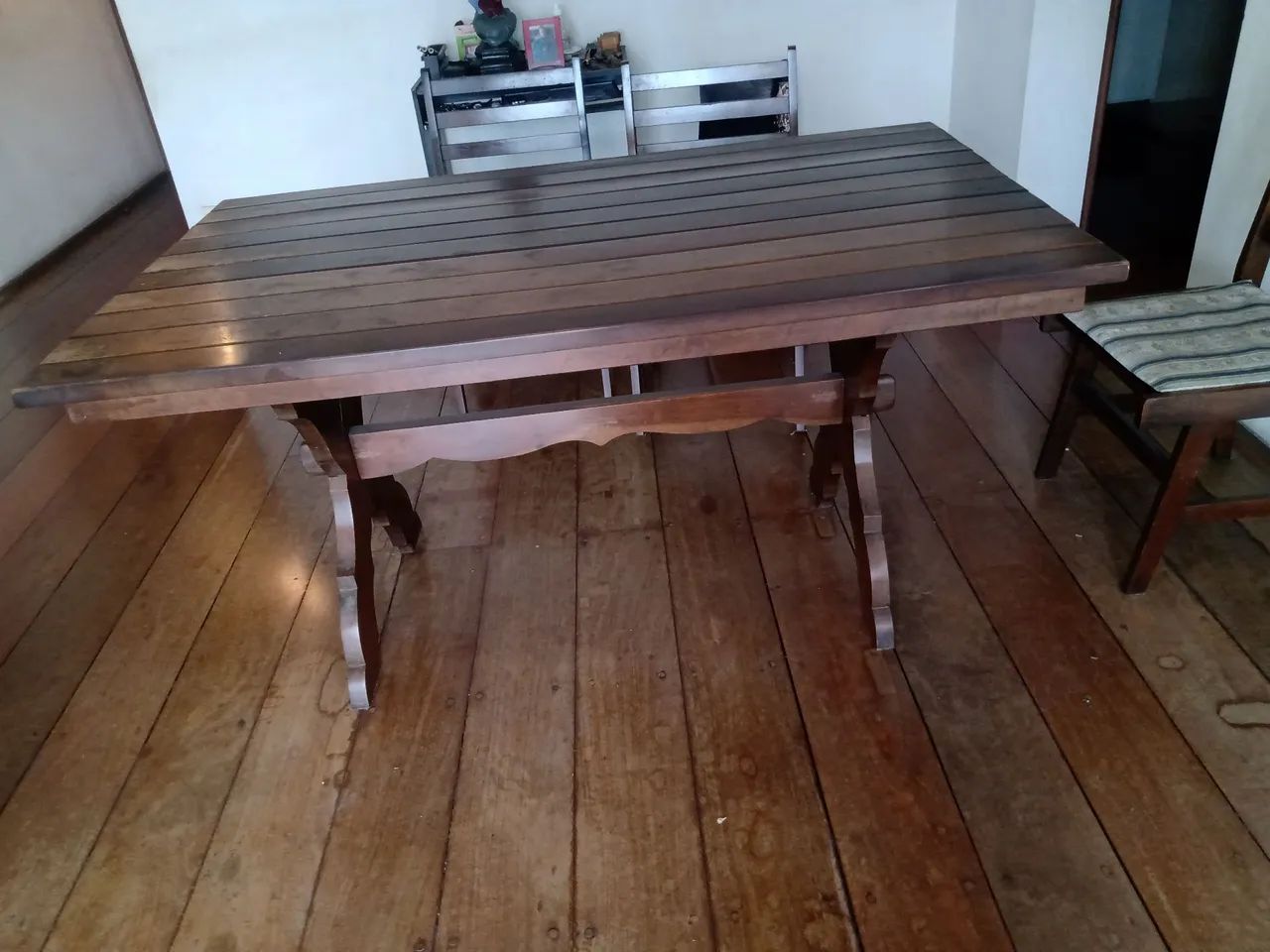 Vendo mesa ,sala de jantar! - Foto 4