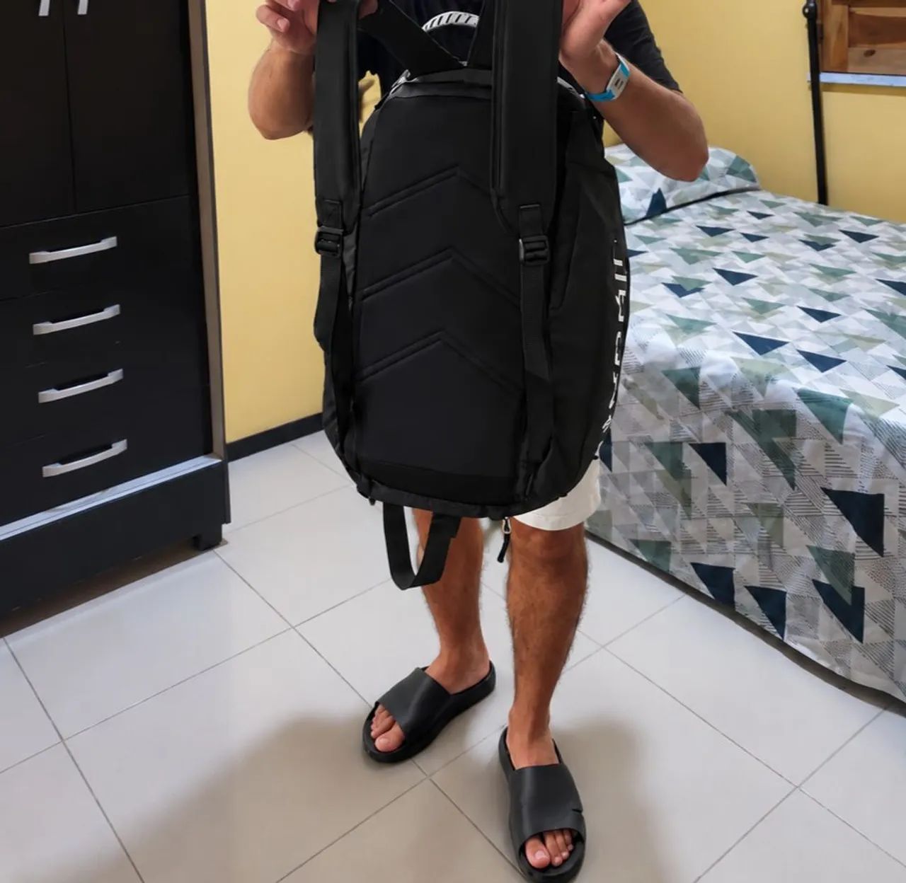 Mochila Nova Preta Grande e Resistente - Multiuso - Foto 3