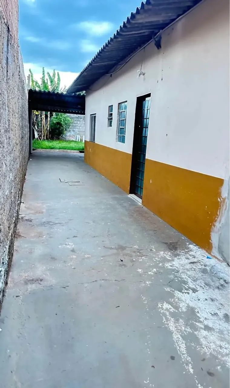 CASA NA VILA DOS CABANOS EK