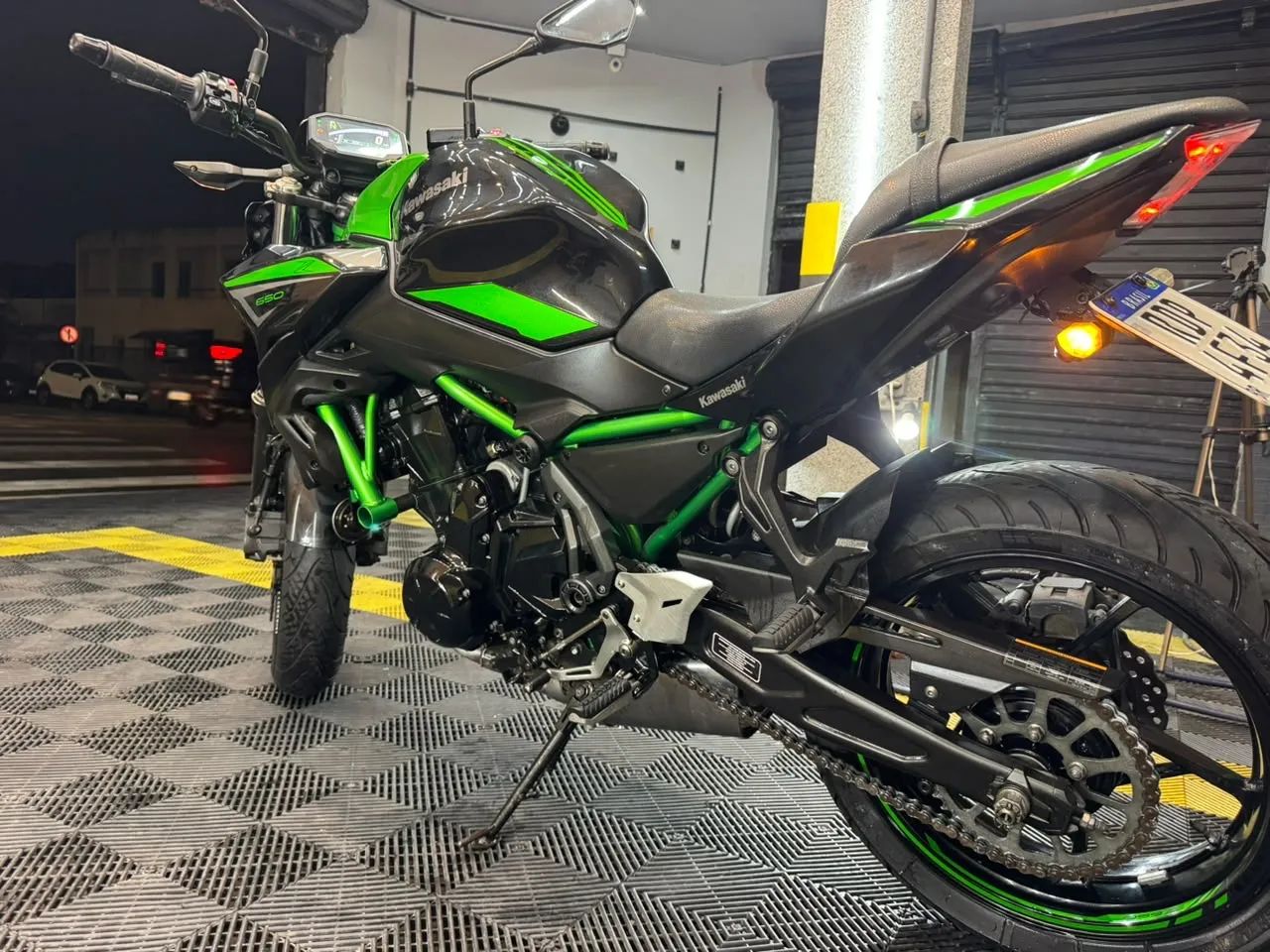 Kawasaki Z650  - Foto 3