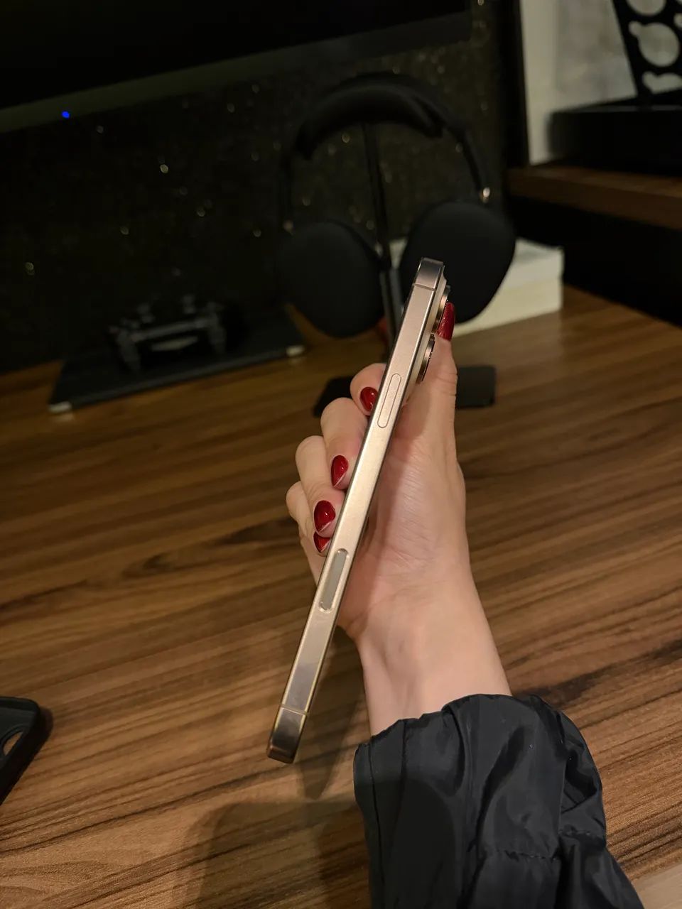 IPhone 16 pro max 256GB - Foto 4
