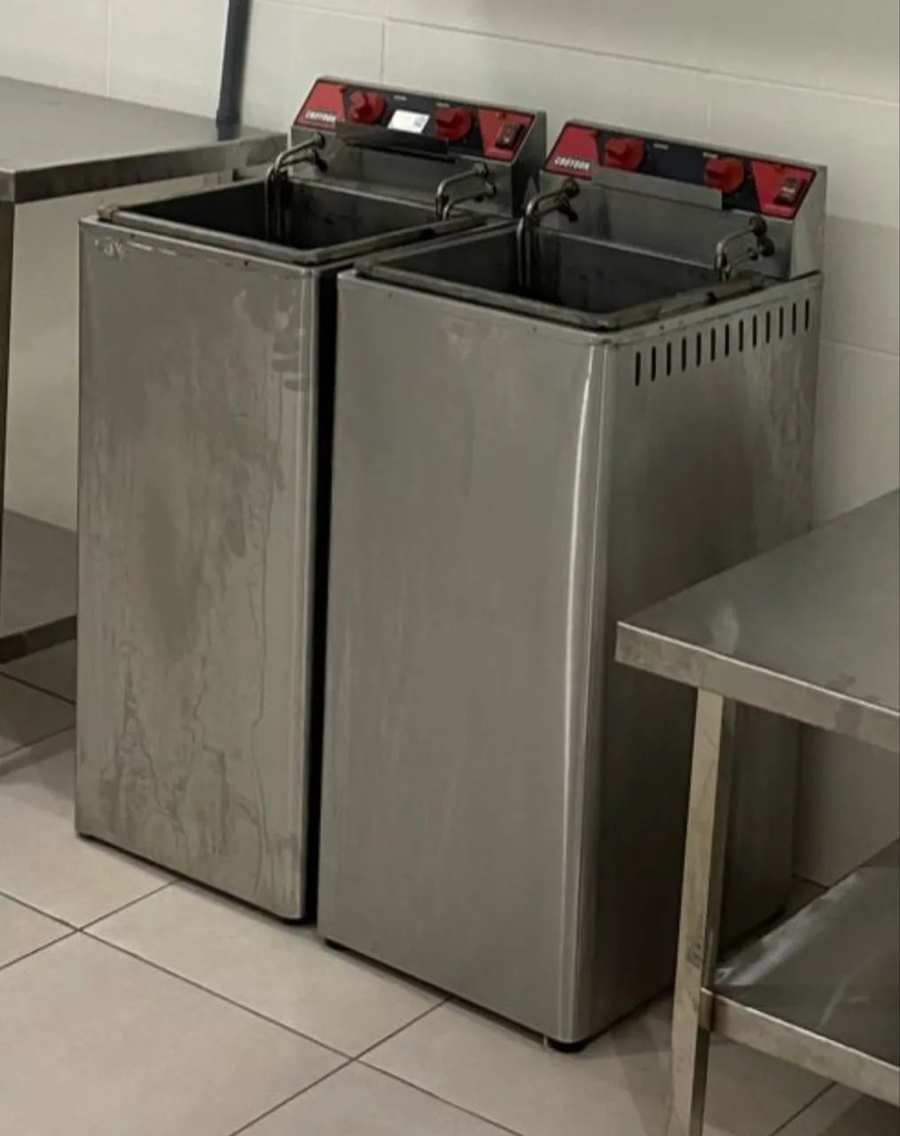Fritadeira Croydon 15L 220v