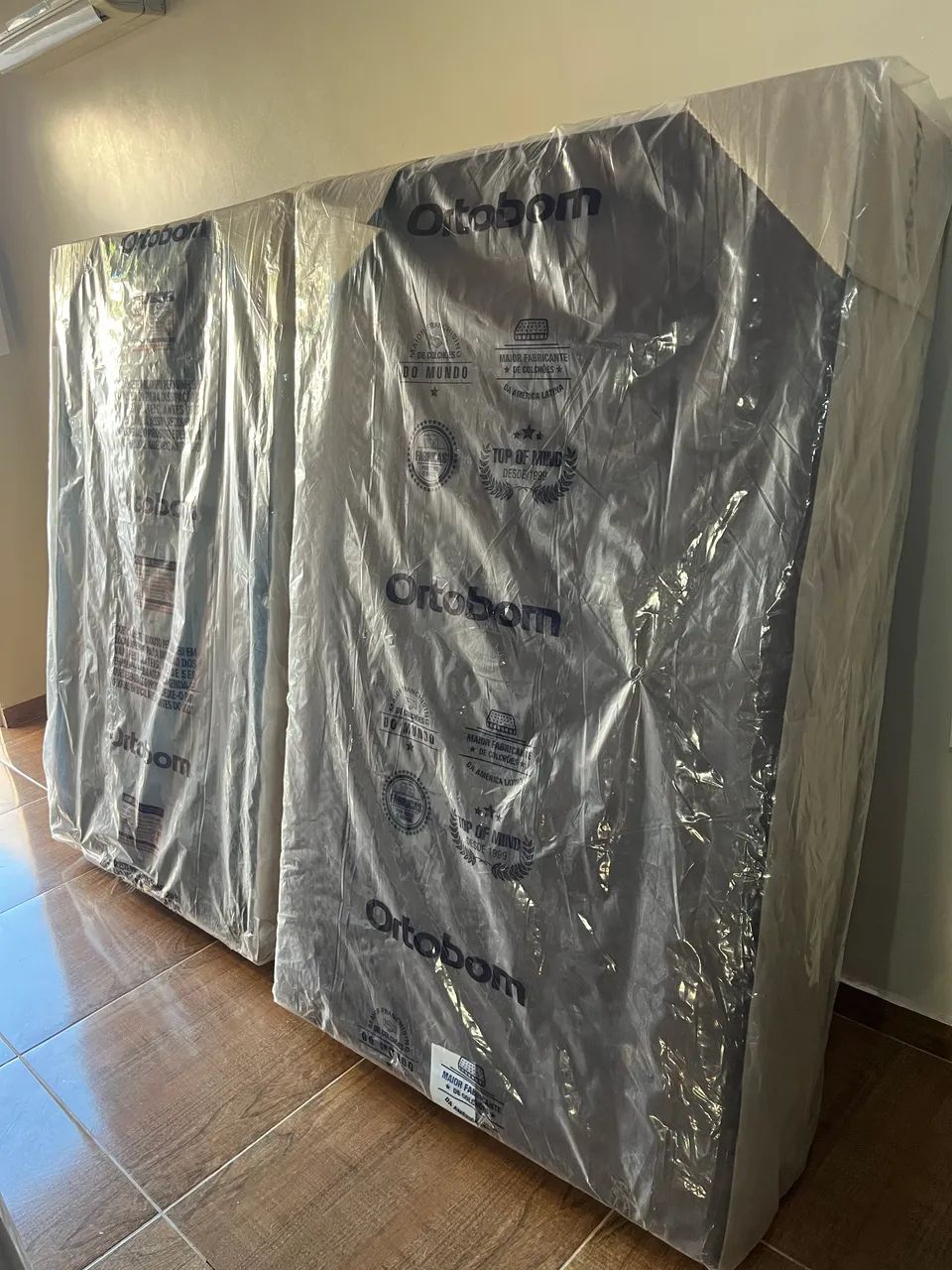 Vendo kit CI BOX QUEEM MOLA ORTOBOM 