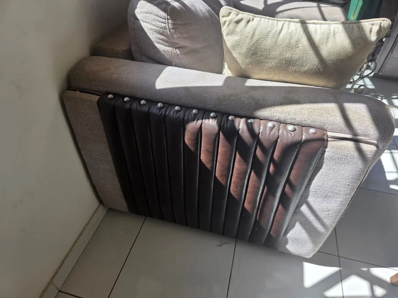 Vendo sofá e poltrona  - Foto 5