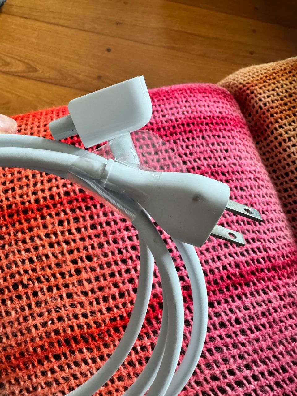 cabo extensor de adaptador de energia de 1,8 metros Apple, compatível com MacBook. - Foto 2