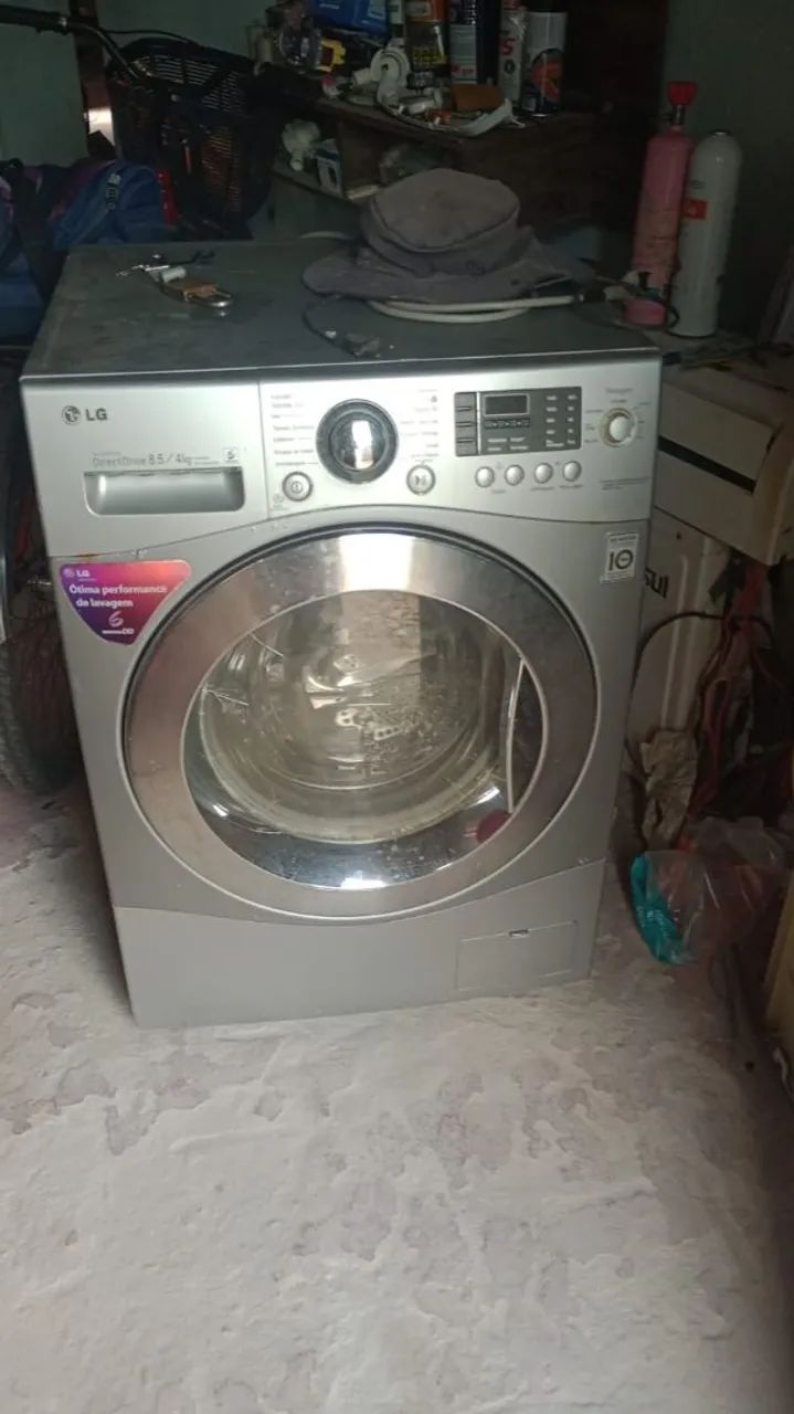Máquina láva e seca