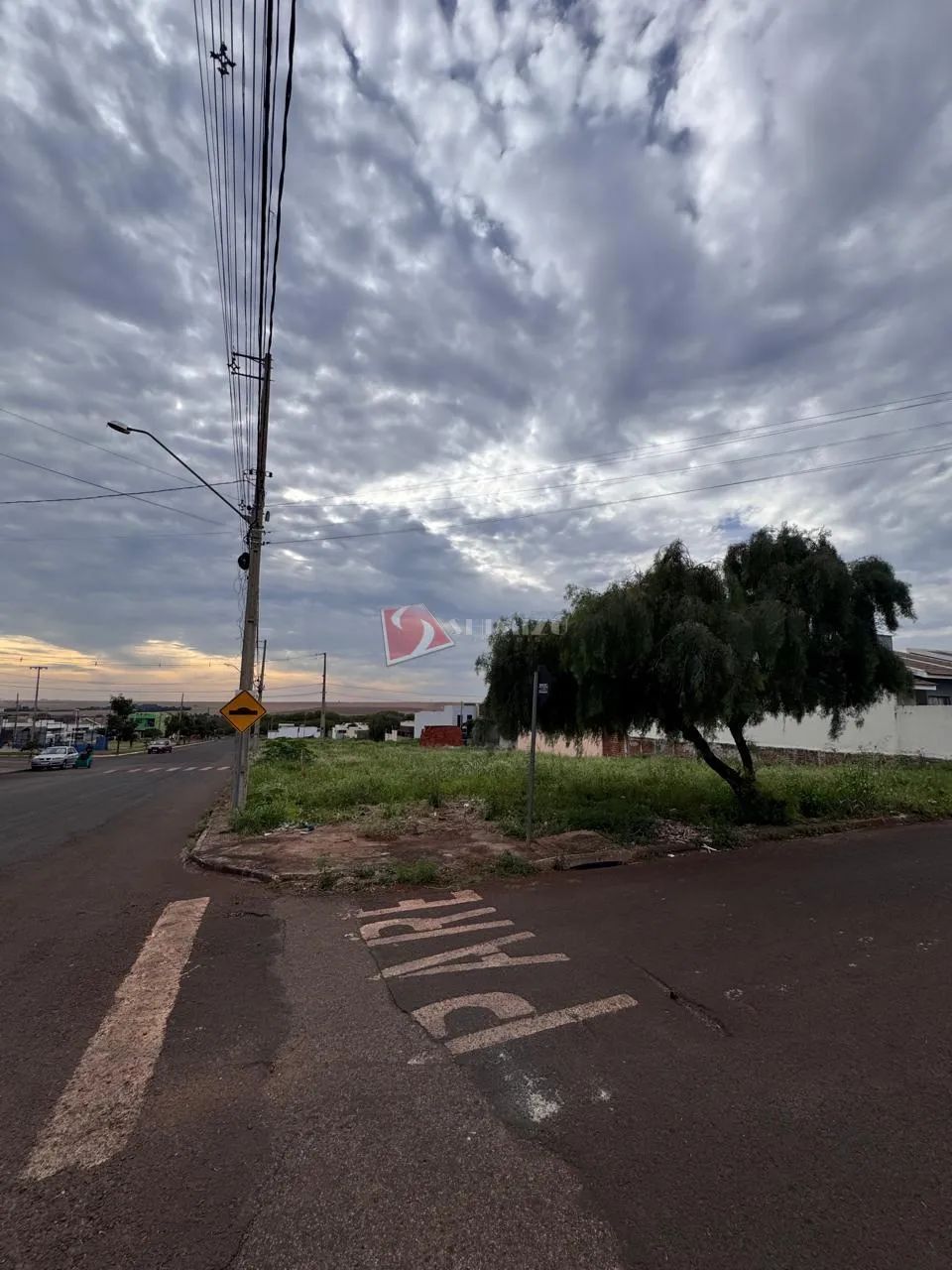 Terreno à venda em Paiçandu, Centro, com 903 m² - Foto 3