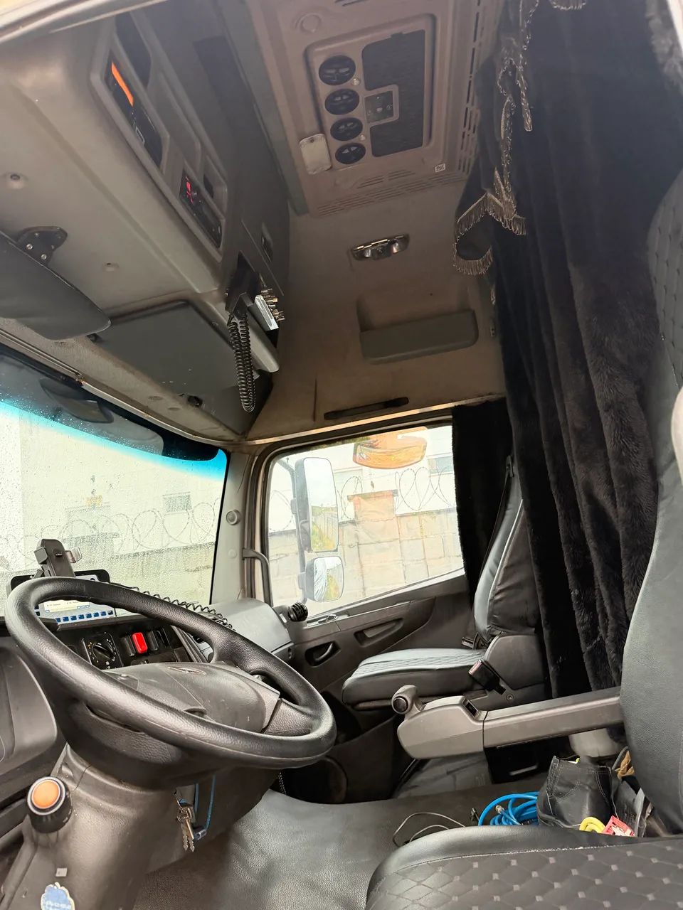 Cavalo Mercedes axor 2544 carro novo  - Foto 9