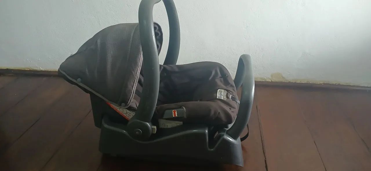 Bebê conforto conforto Burigotto com Base 